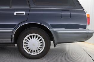 Toyota Crown vaihtoauto