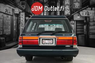 Toyota Crown vaihtoauto