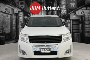 Nissan Elgrand vaihtoauto