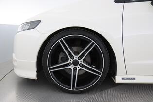 Honda Odyssey vaihtoauto