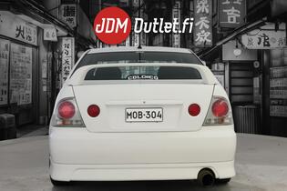 Toyota Altezza vaihtoauto