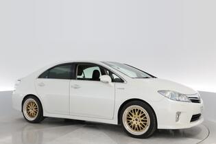 Toyota Sai vaihtoauto