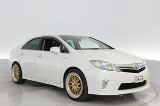 Toyota Sai vaihtoauto