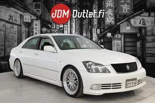 Toyota Crown vaihtoauto