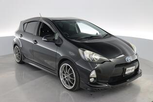 Toyota Aqua vaihtoauto