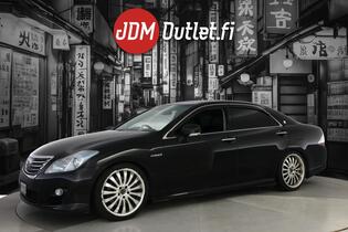 Toyota Crown vaihtoauto