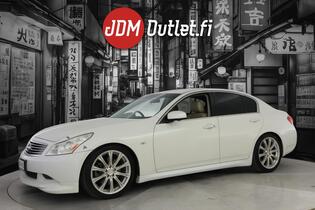 Nissan Skyline vaihtoauto