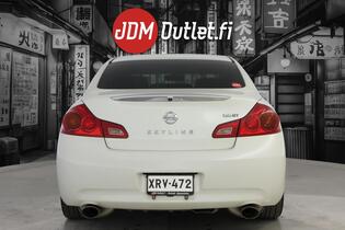 Nissan Skyline vaihtoauto