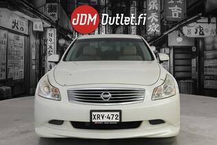 Nissan Skyline vaihtoauto