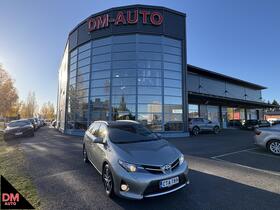 Toyota Auris vaihtoauto