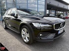 Volvo V60 Cross Country vaihtoauto