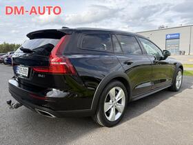 Volvo V60 Cross Country vaihtoauto