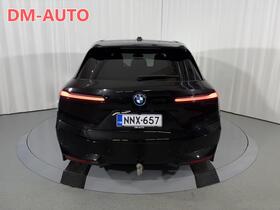 BMW iX vaihtoauto