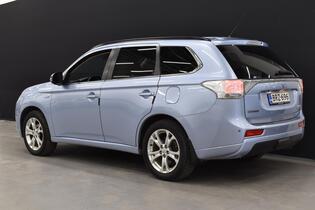 Mitsubishi Outlander PHEV vaihtoauto
