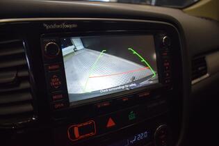 Mitsubishi Outlander PHEV vaihtoauto
