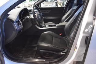 Jaguar XF vaihtoauto
