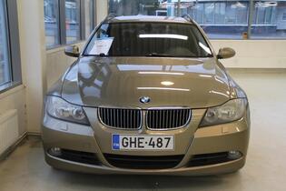 BMW 325 vaihtoauto