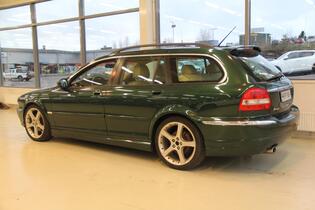 Jaguar X-Type vaihtoauto