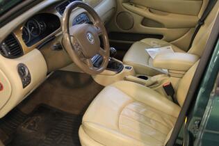 Jaguar X-Type vaihtoauto