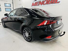 Lexus IS vaihtoauto