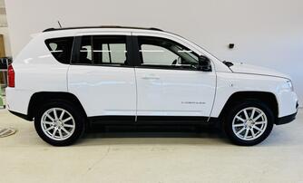 Jeep Compass vaihtoauto