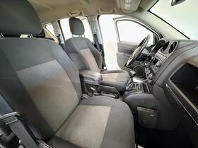 Jeep Compass vaihtoauto