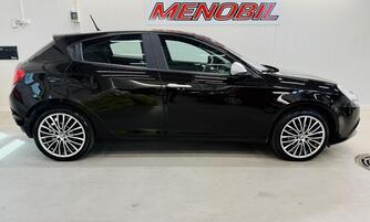Alfa Romeo Giulietta vaihtoauto