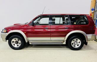 Mitsubishi Pajero Sport vaihtoauto