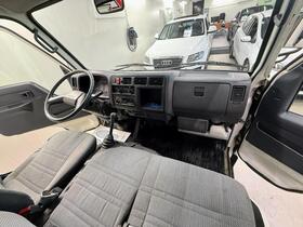 Toyota Dyna vaihtoauto