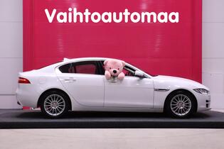 Jaguar XE vaihtoauto
