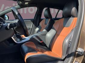 Volvo V60 Cross Country vaihtoauto