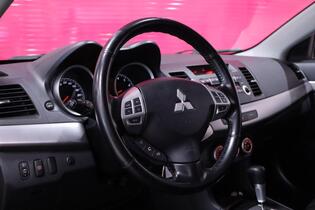Mitsubishi Lancer vaihtoauto