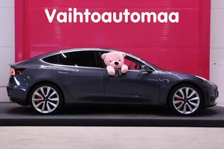 Tesla Model 3 vaihtoauto
