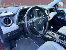 Toyota RAV4 vaihtoauto