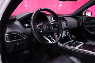 Jaguar XE vaihtoauto