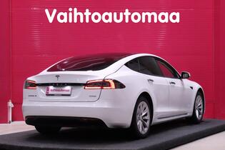 Tesla Model S vaihtoauto