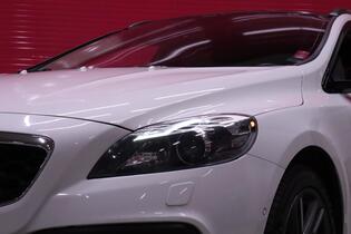 Volvo V40 Cross Country vaihtoauto