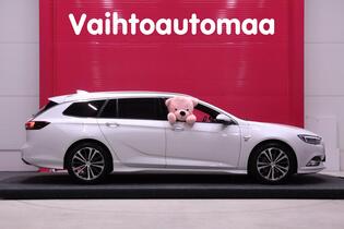 Opel Insignia vaihtoauto
