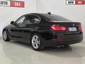 BMW 320 vaihtoauto