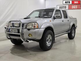 Nissan Navara vaihtoauto