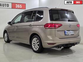 Volkswagen Touran vaihtoauto