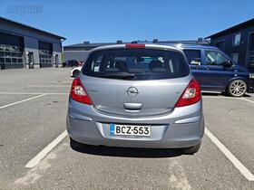 Opel Corsa vaihtoauto