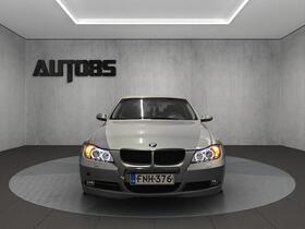 BMW 325 vaihtoauto