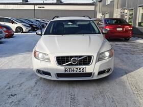 Volvo V70 vaihtoauto
