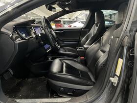 Tesla Model S vaihtoauto