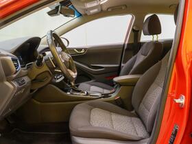 Hyundai IONIQ plug-in vaihtoauto