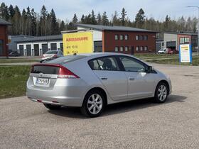 Honda Insight vaihtoauto