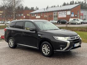 Mitsubishi Outlander PHEV vaihtoauto