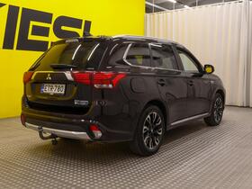 Mitsubishi Outlander PHEV vaihtoauto