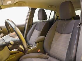 Nissan Leaf vaihtoauto